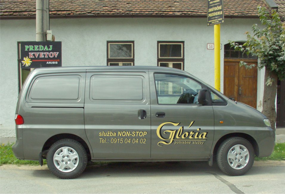 Auto firmy Glória